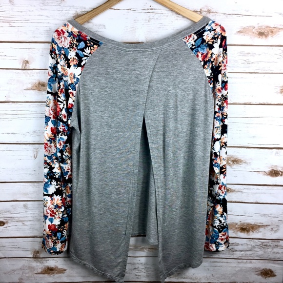 Gray Long Sleeve Floral Open Back Top - Picture 6 of 8